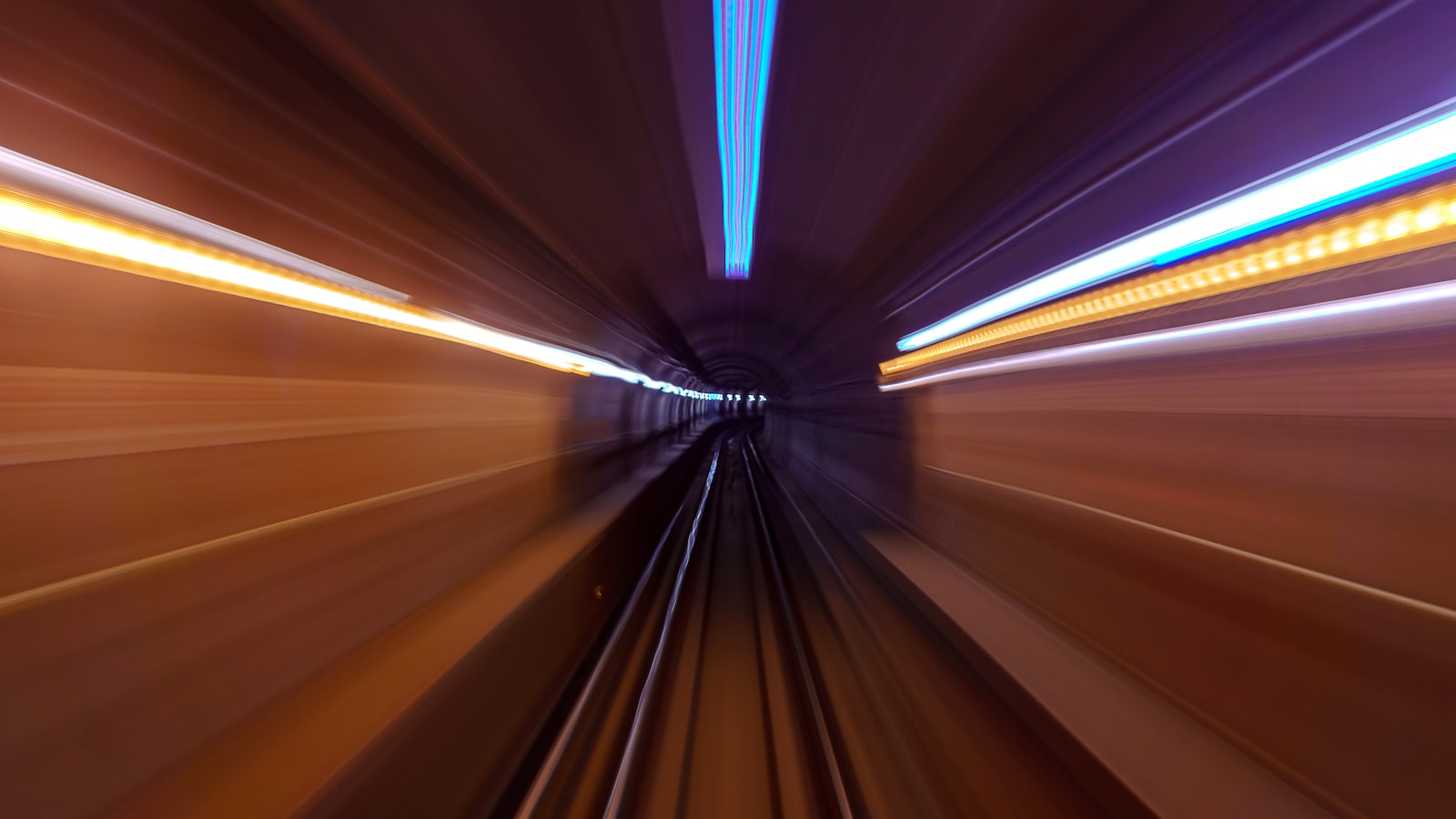 Integrating AI and ⁣Chatbots: Enhancing Customer Service ‍and ⁤Personalization